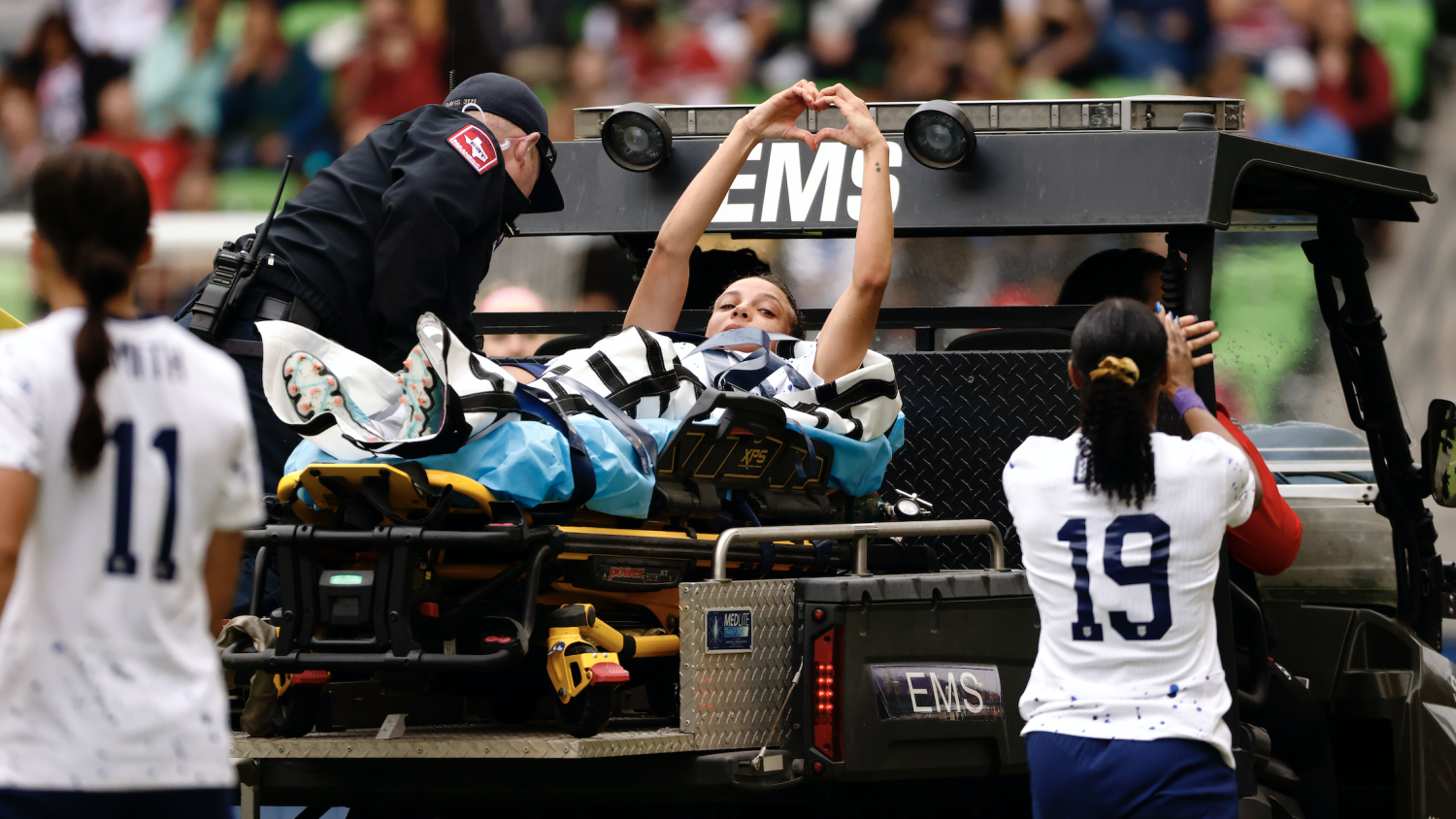 Mal Swanson knee injury overshadows USWNT win vs. Ireland